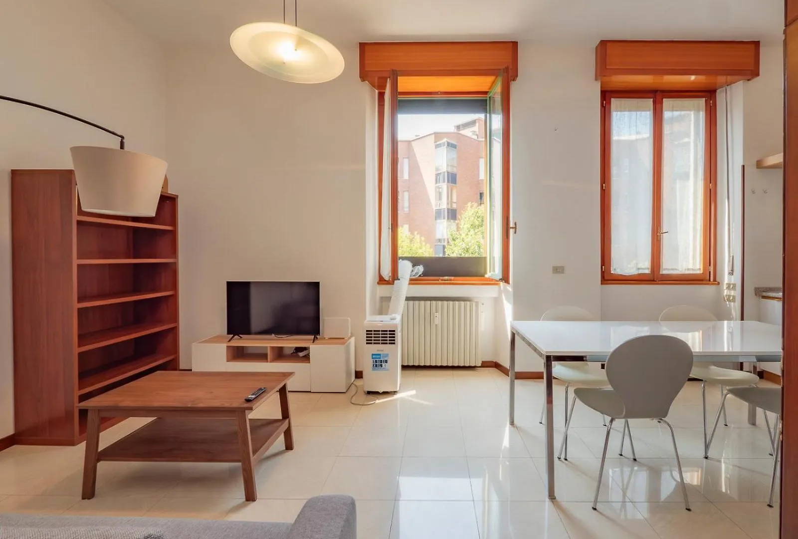 Xenia Apartments - Classical Suite In Central Station Milão 0*,